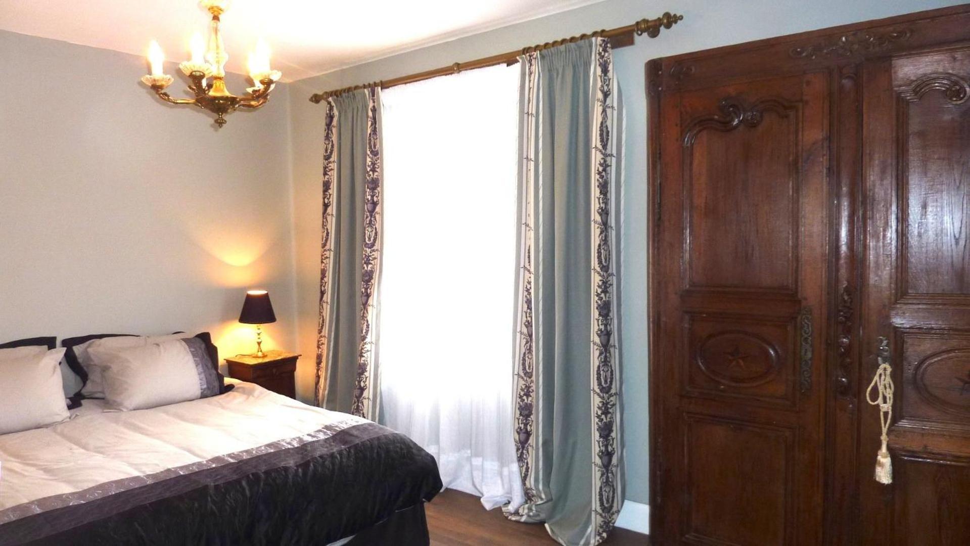 Le Logis Alexandra Bnb La Trimouille Luaran gambar