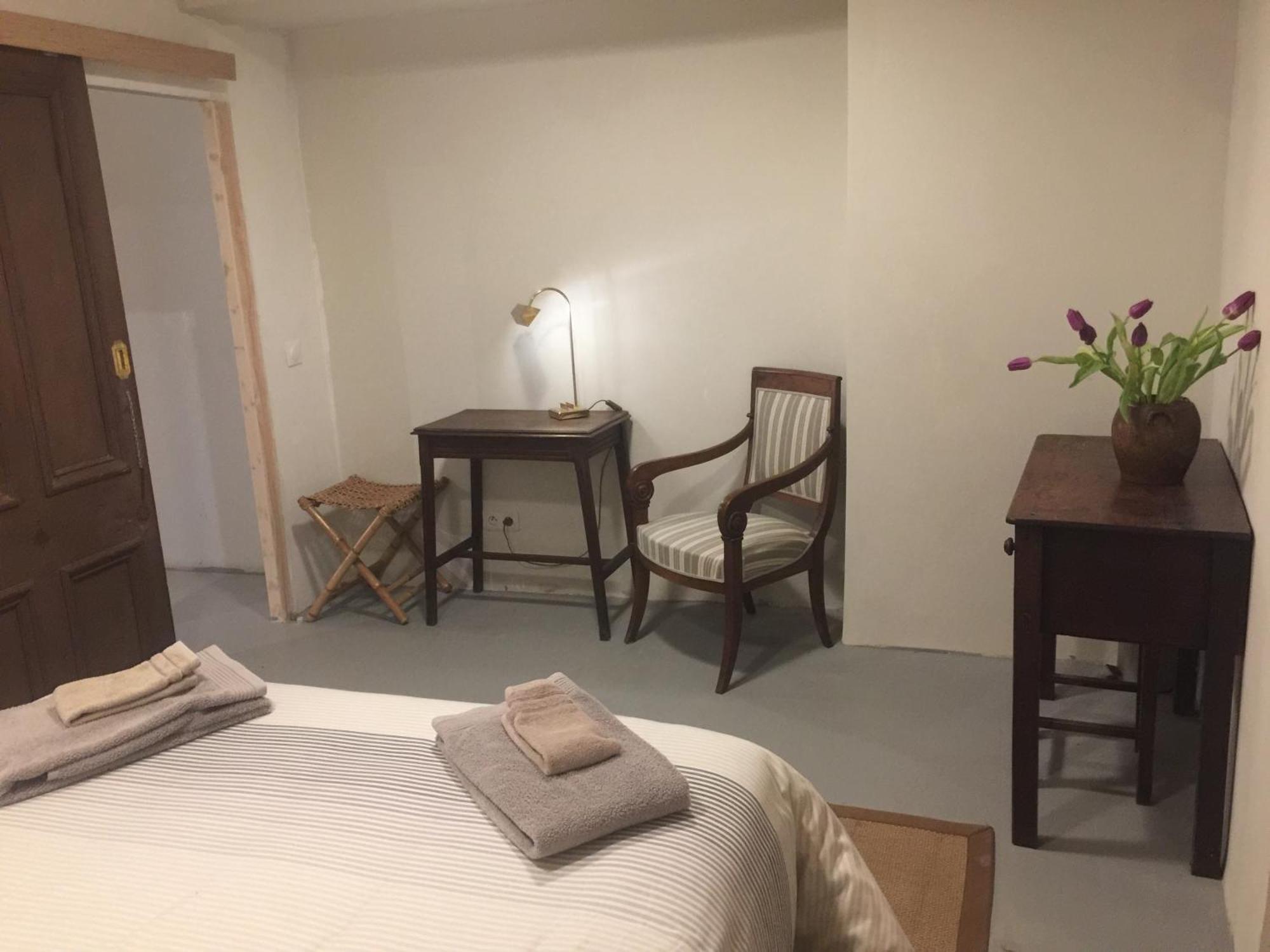 Le Logis Alexandra Bnb La Trimouille Luaran gambar