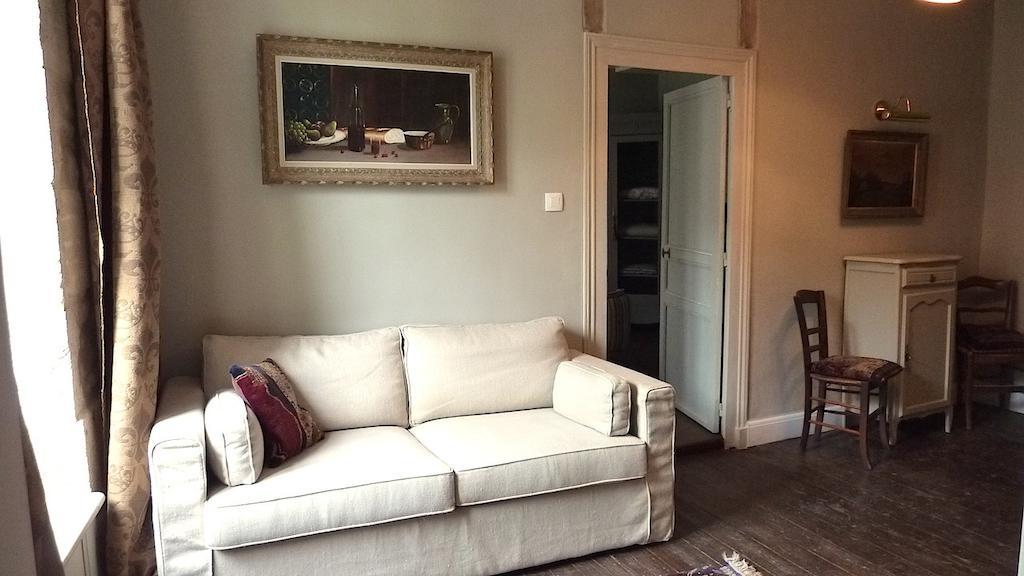 Le Logis Alexandra Bnb La Trimouille Bilik gambar