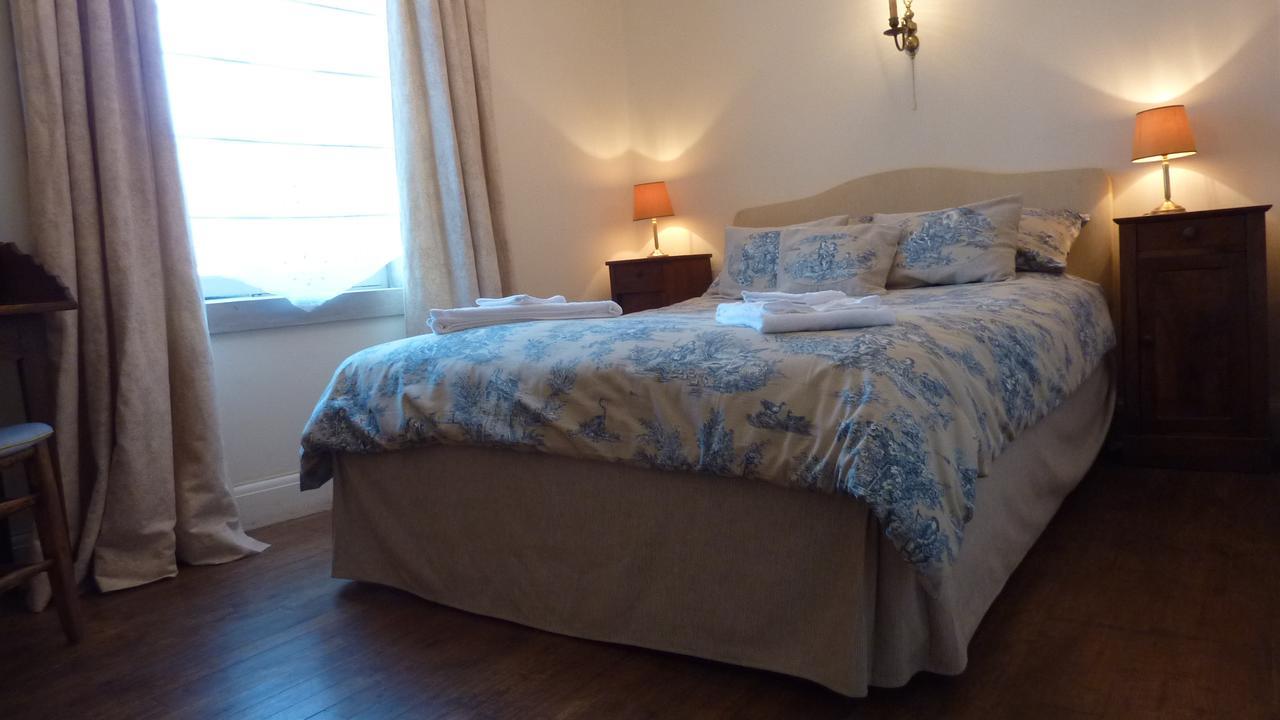 Le Logis Alexandra Bnb La Trimouille Luaran gambar